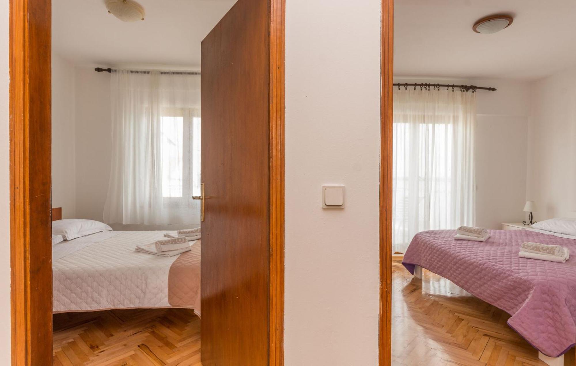 Apartment Blazenka - 20M From The Sea Tkon Exterior foto