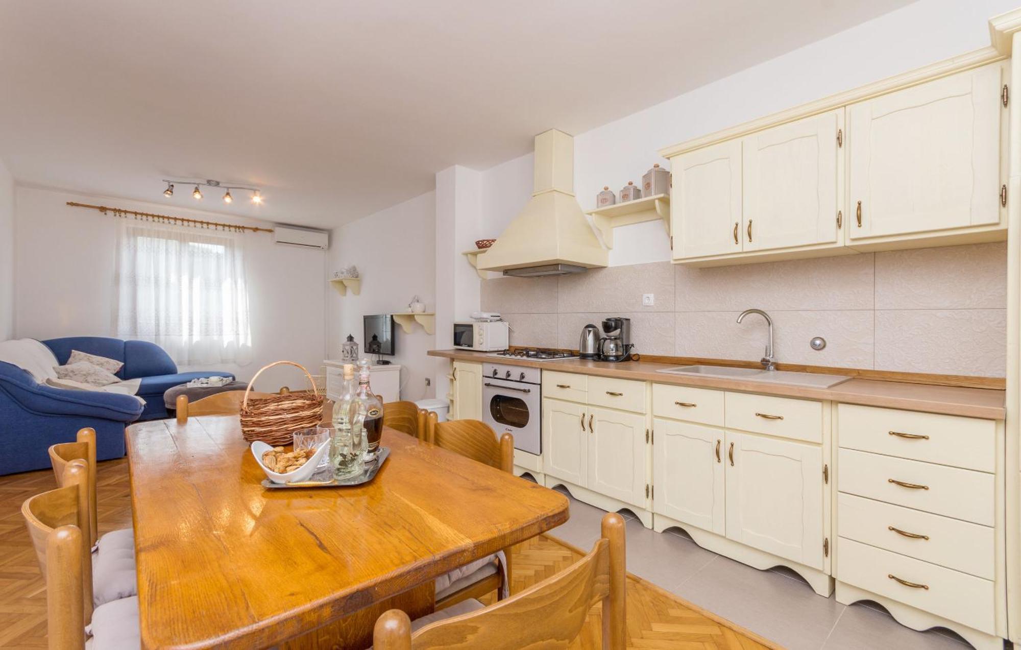 Apartment Blazenka - 20M From The Sea Tkon Exterior foto